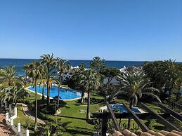 Coral Beach Aparthotel