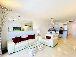 Coral Beach Aparthotel