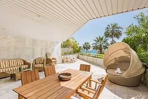 Coral Beach Aparthotel