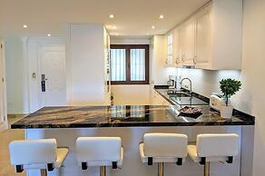 Coral Beach Aparthotel