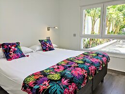 Coral Beach Aparthotel