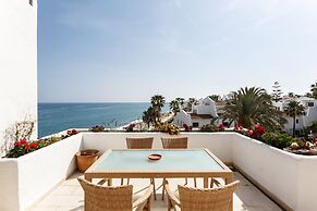 Coral Beach Aparthotel