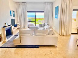 Coral Beach Aparthotel