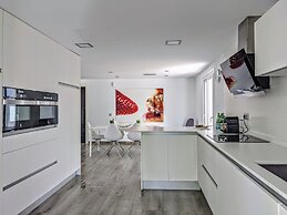 Coral Beach Aparthotel