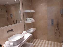 Coral Beach Aparthotel