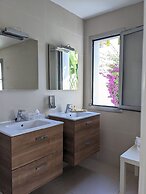 Coral Beach Aparthotel