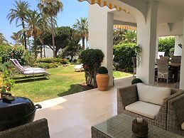 Coral Beach Aparthotel