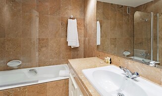 Coral Beach Aparthotel