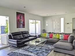 Coral Beach Aparthotel