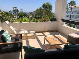 Coral Beach Aparthotel