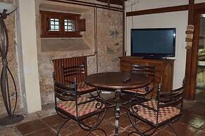 Real Posada De La Mesta