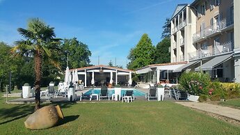 Brit Hotel du Golf Le Lodge