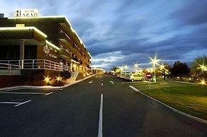 Hotel Azar
