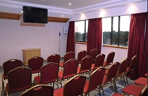 Ñikén Hotel Spa & Business Center