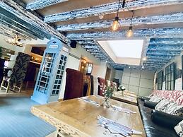 The Star Inn 1744