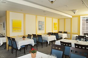 Hotel Roter Turm