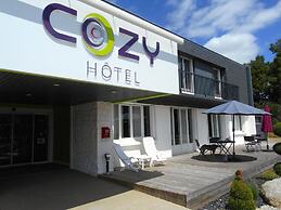 Cozy Hotel