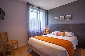 Cozy Hotel