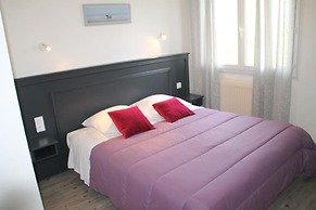 Cozy Hotel