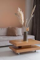 Kymothoe Elite Suites