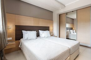 Kymothoe Elite Suites