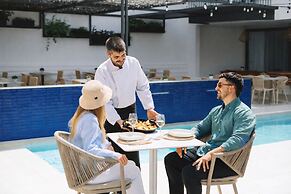 Neptuno Aparthotel