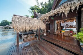 The FloatHouse River Kwai