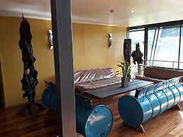 Celeste Mountain Lodge