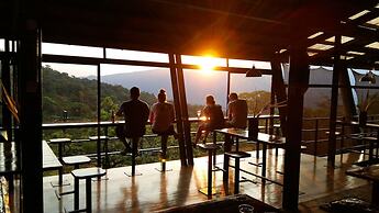 Celeste Mountain Lodge