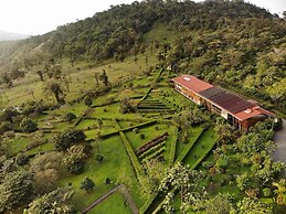 Celeste Mountain Lodge