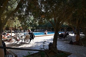 Haven La Chance Desert Hotel