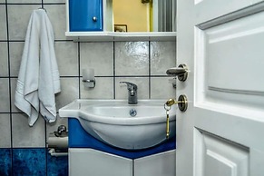 Mainades Maisonettes and Studios