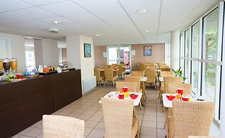 All Suites Appart Hotel Merignac
