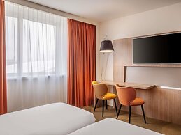 Novotel Lyon Centre Confluence Bord de Saone