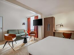 Novotel Lyon Centre Confluence Bord de Saone