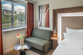 Novotel Lyon Centre Confluence Bord de Saone