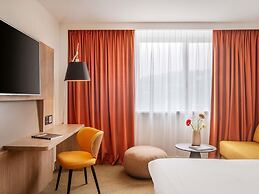 Novotel Lyon Centre Confluence Bord de Saone