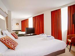 Novotel Lyon Centre Confluence Bord de Saone