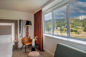 Novotel Lyon Centre Confluence Bord de Saone