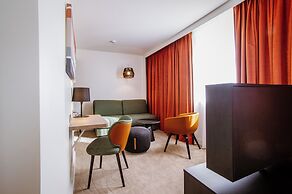 Novotel Lyon Centre Confluence Bord de Saone