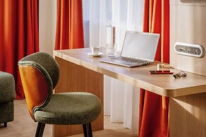 Novotel Lyon Centre Confluence Bord de Saone