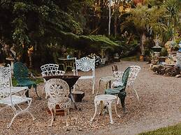 Noosa Valley Manor B&B Retreat