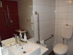 Navigate Seaside Hotel