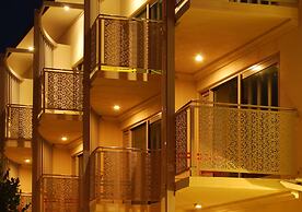 Navigate Seaside Hotel