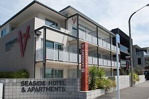 Navigate Seaside Hotel