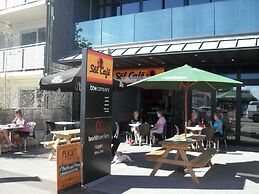 Navigate Seaside Hotel