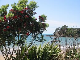 By the Bay Beachfront Apartments