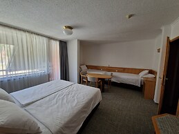 Hotel Kompas