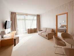 Spik Alpine Wellness Resort