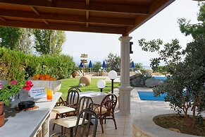 Alianthos Suites